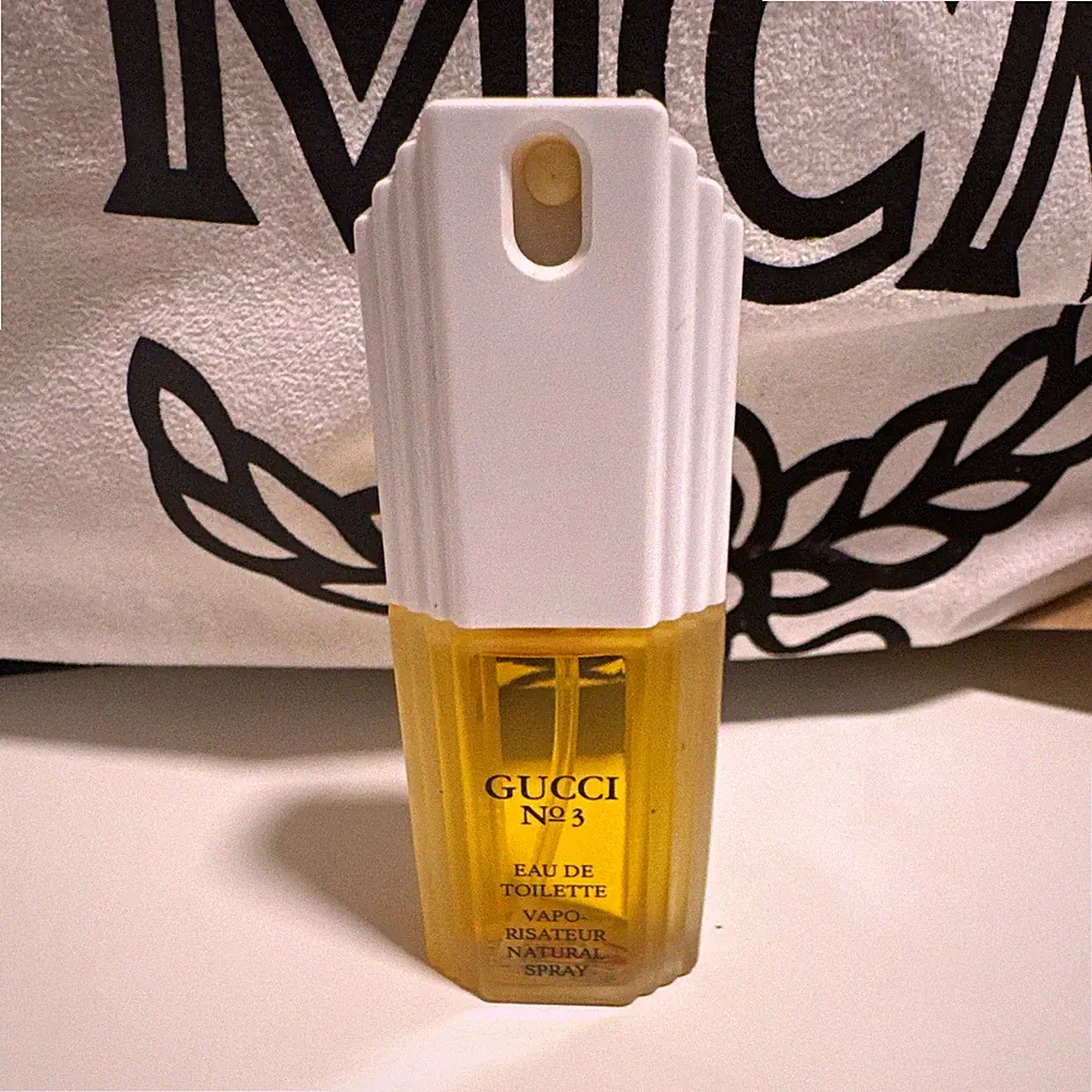 Gucci No. 3 Eau de Toilette Vapo-Risateur Natural Spray Parfum-25ml