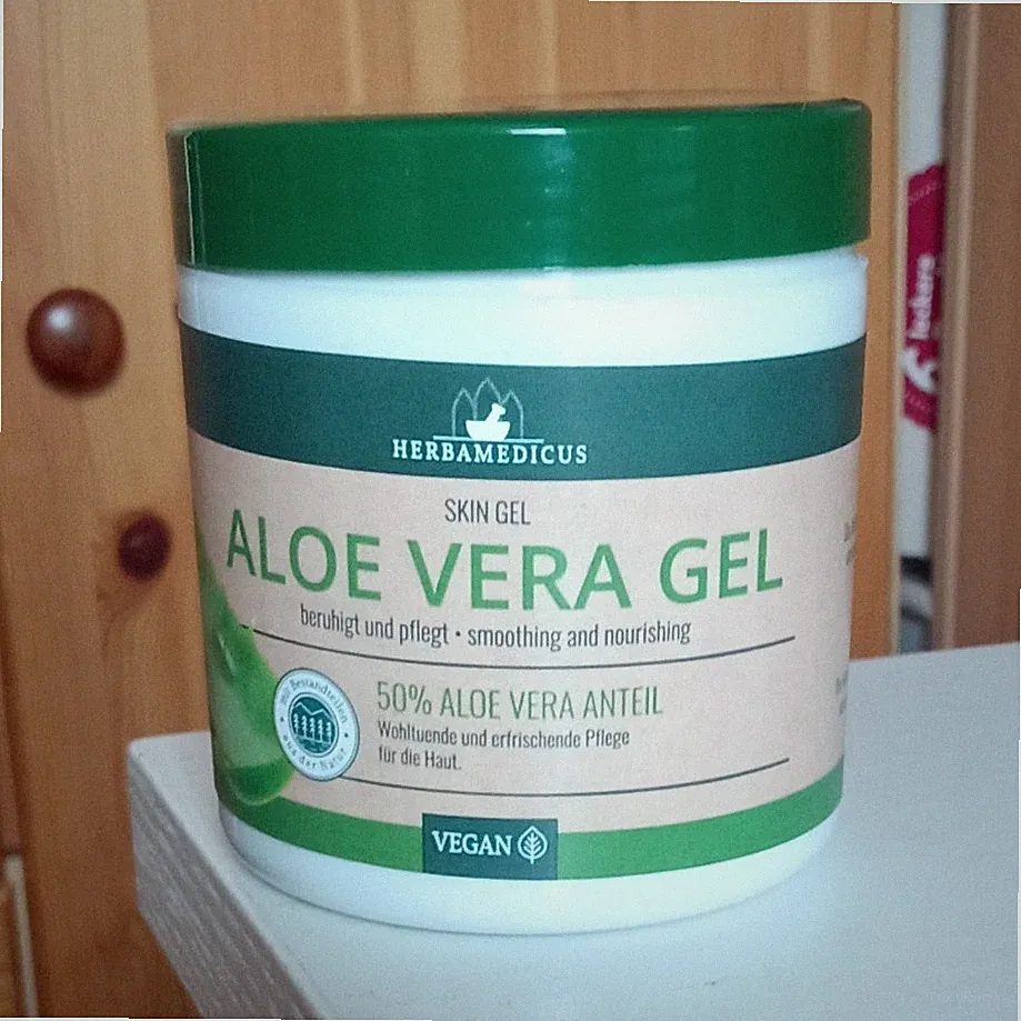 Herbamedicus Aloe Vera Gel 50% vegan Feuchtigkeitscreme für tägliche Anwendung