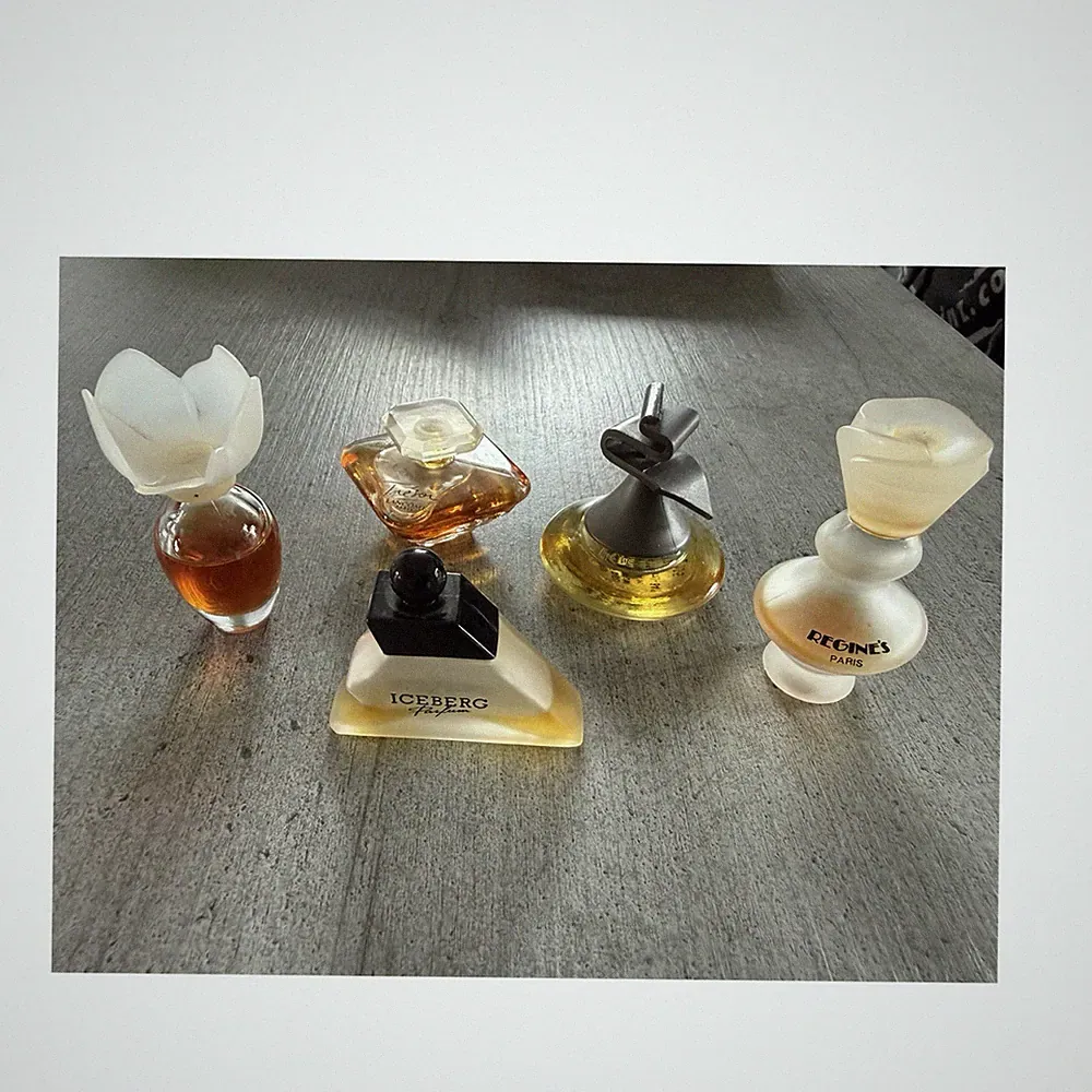 Iceberg, Lancôme Trésor, Regine's Paris Parfum-Miniaturen Set ab 1960