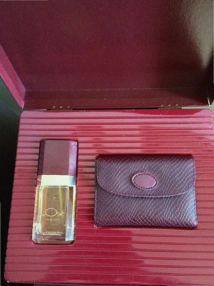J'AI OSÉ GUY LAROCHE VINTAGE RICHESSE Parfüm 50 ml Spray + PORTE MONNAI...