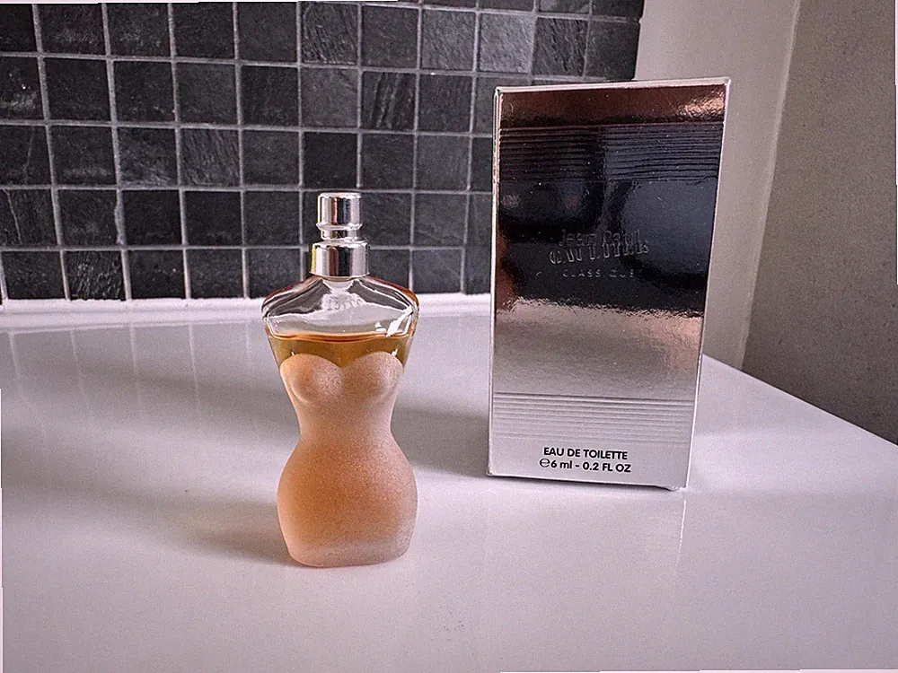 Jean Paul Gaultier Classique Parfum Miniatur 6ml Eau de Toilette neu mit Box