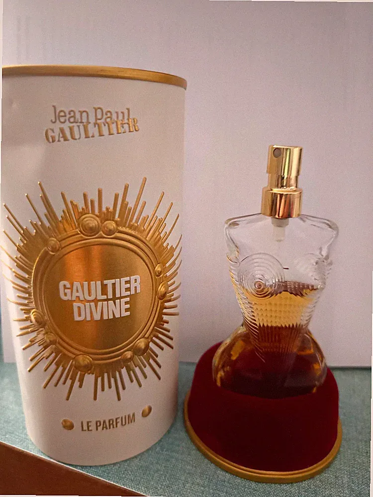 Jean Paul Gaultier Gaultier Divine Le Parfum Eau de Parfum Spray 30 ml