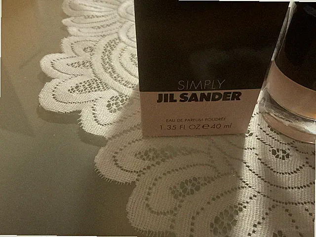 Jil Sander Simply Eau de Parfum Spay Poudree 40 ml