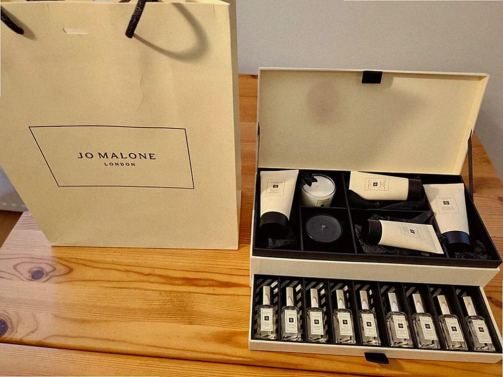 Jo Malone London Luxury Collection Geschenkset mit 9 Düften, Lotion u. Kerzen