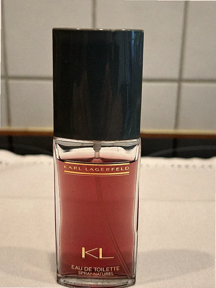 KL Lagerfeld Parfum Damen Vintage Eau de Toilette 30 ML Gebraucht, siehe Fotos