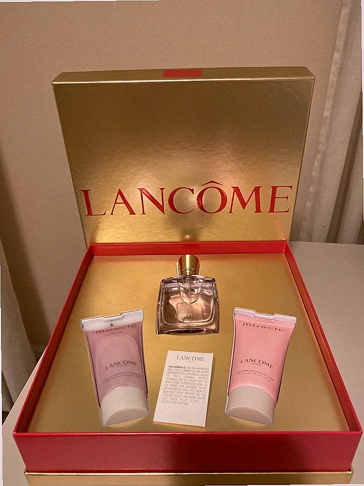 Lancôme Miracle Set Eau de Parfum, Duschgel und Bodylotion