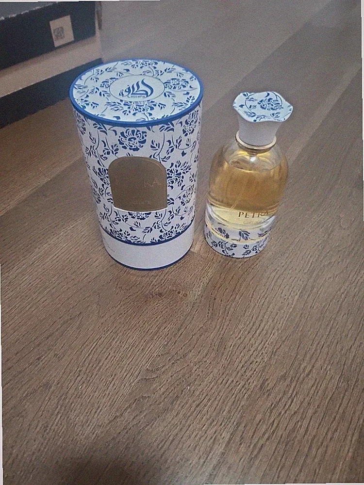 Lataffa Petra Eau de Parfum 100ml Natural Spray Unisex