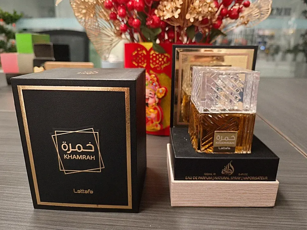 Lattafa Khamrah Unisex Eau de Parfum 100ml