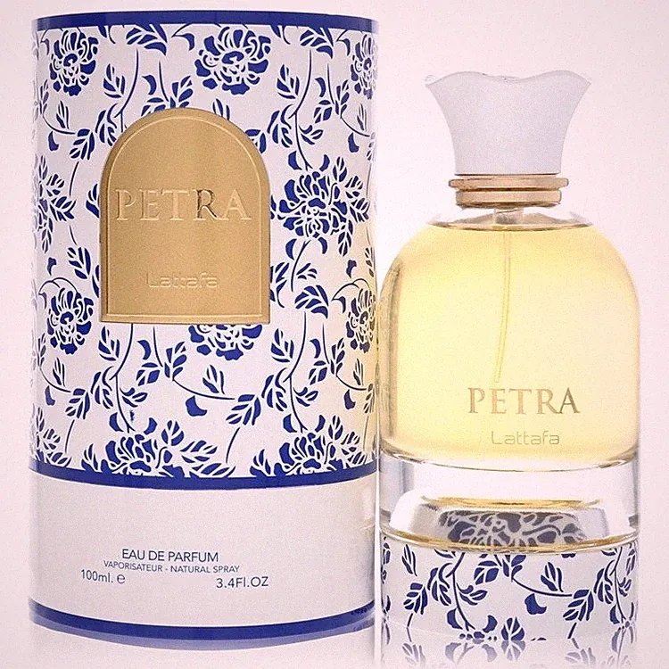 Lattafa Petra by Lattafa Eau De Parfum Spray 3.4 oz / e 100 ml