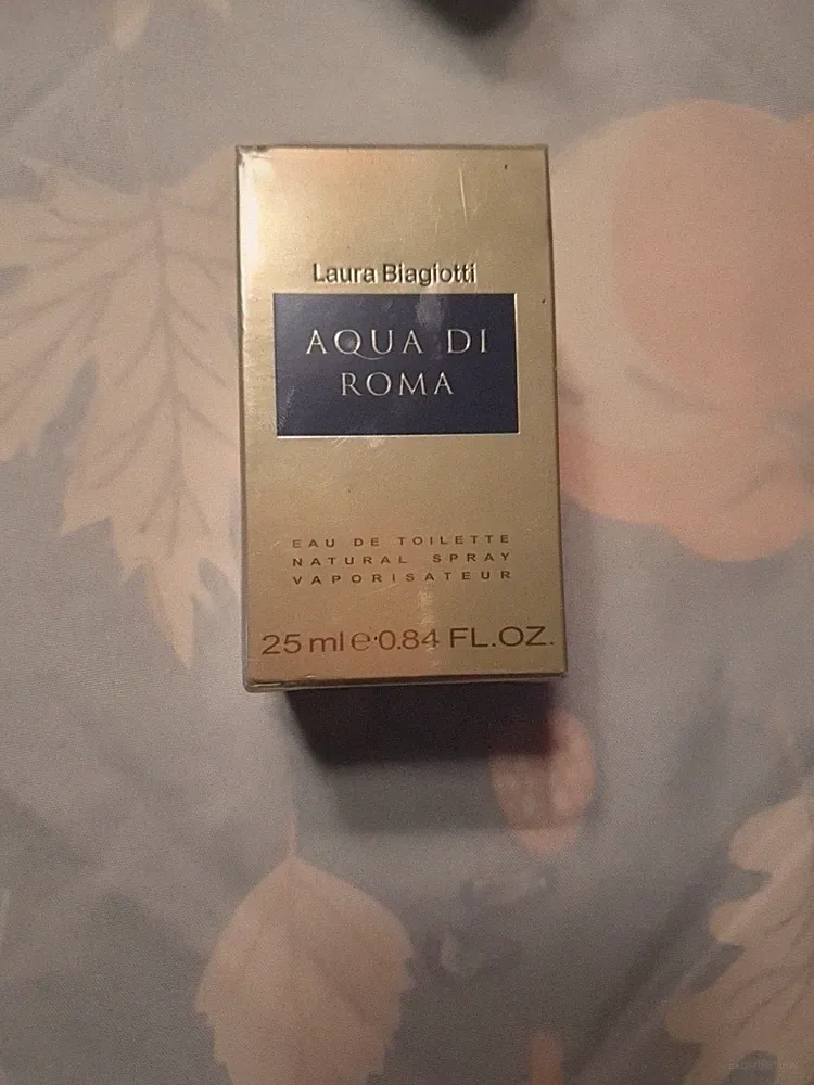 LAURA BIAGIOTTI AQUA DI ROMA