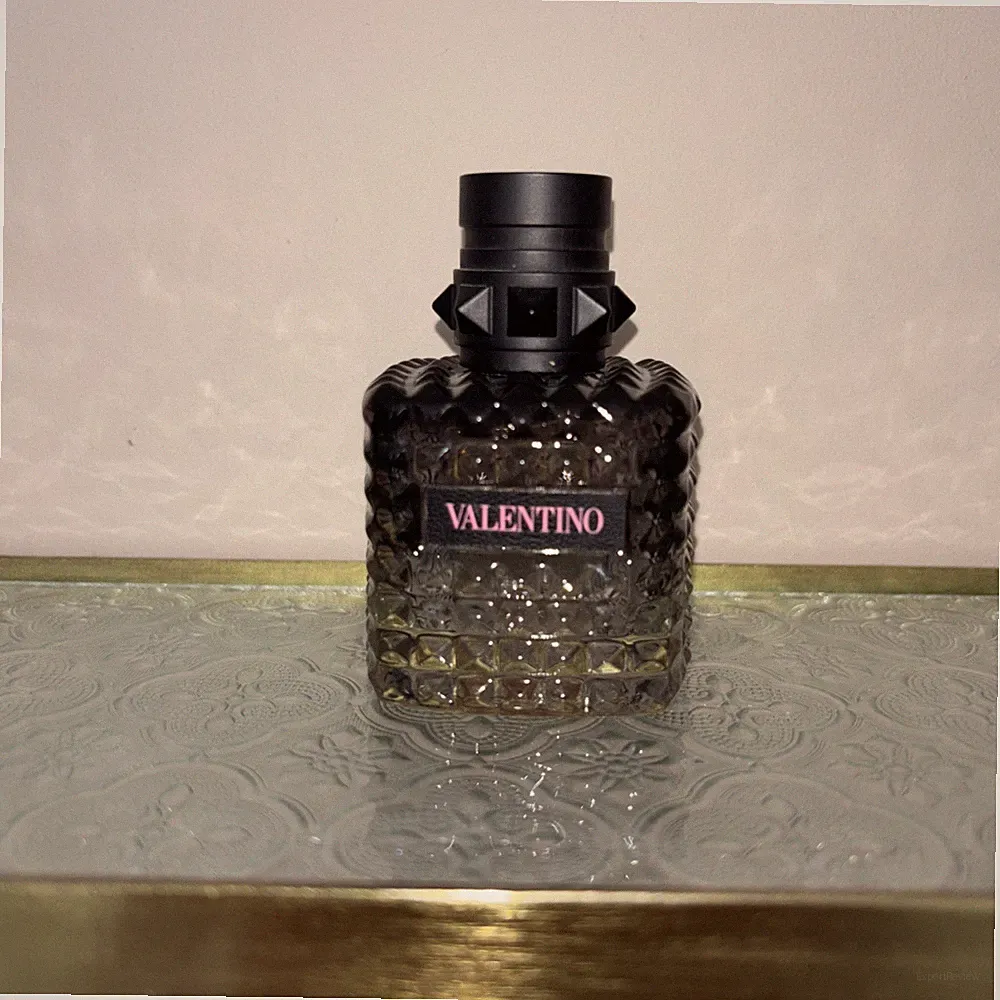 Leerer 30ml Valentino Parfum Flakon intense edp