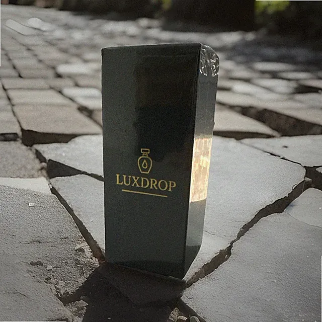 Luxdrop Lyon 50ml Eau de Parfum Damen - Eleganter moschusartiger Blumenduft