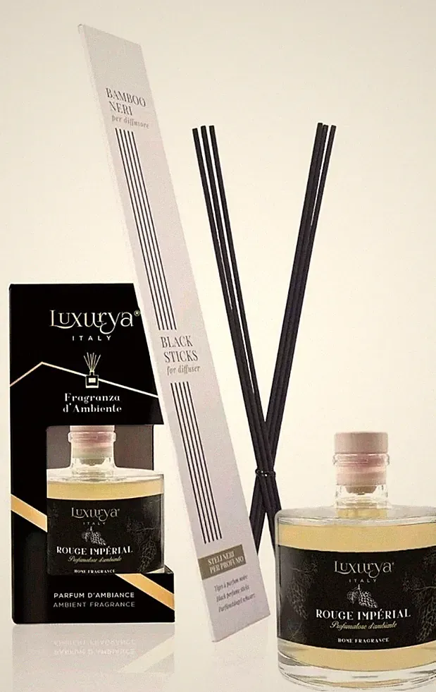 LUXURYA Raumduft Parfum mit Stäbchen ROUGE IMPERIAL 500ML, 1er Glasflasche