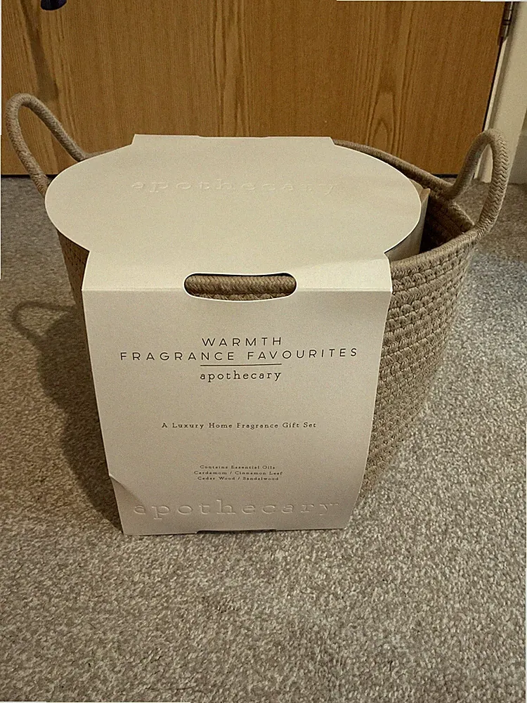 M&S Home Apothecary Wärme Duft Lieblingskorb. Neu in OVP