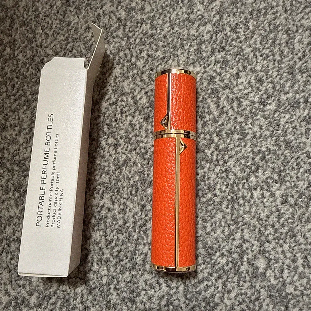 Magnetischer Parfüm Zerstäuber Reise Nachfüllbar Flasche Spray 10ml Orange Leder