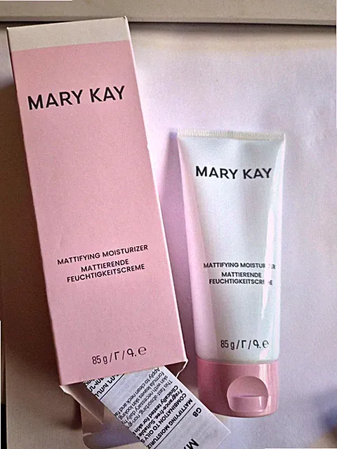 Mary Kay Mattifying Moisturizer/ Mattierende Feuchtigkeitscreme, 85g, 09/27 MHD