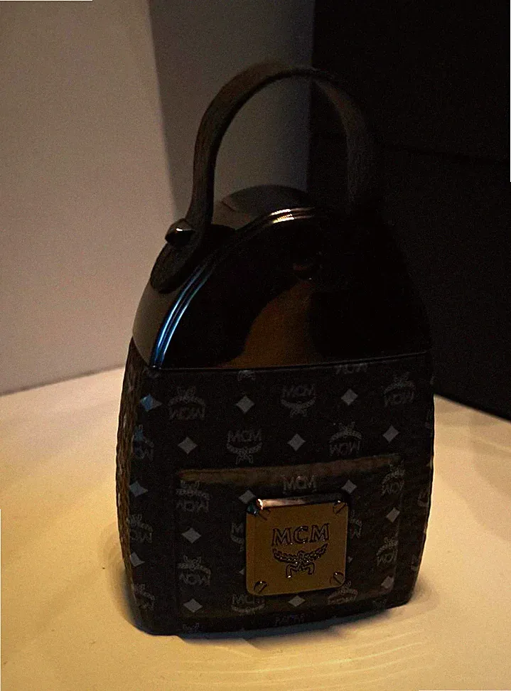 MCM Eau de Parfum Spray 50 ml Naturalspray Parfumflakon Normale Größe