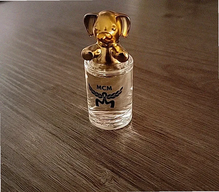 MCM Zen Elephant Parfum für die Dame, EDP 10 ml, sehr schöne Deko