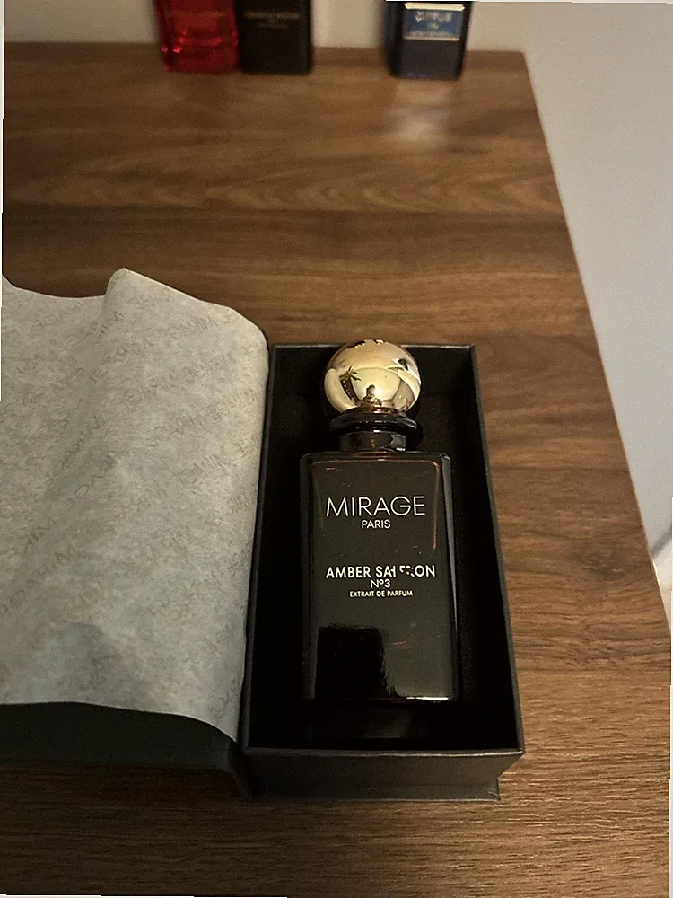 Mirage Amber Saffron Extrait de Parfum