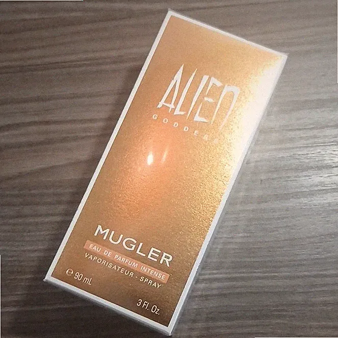 MUGLER Alien Goddess Eau de Parfum Intense Spray Normale Größe 90 ml