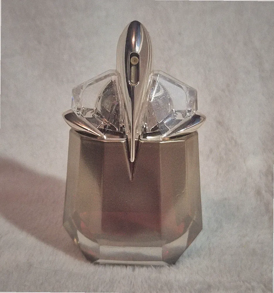 Mugler Alien Goddess Eau de Parfum Intense Spray Parfümflakon 30 ml Normalgröße