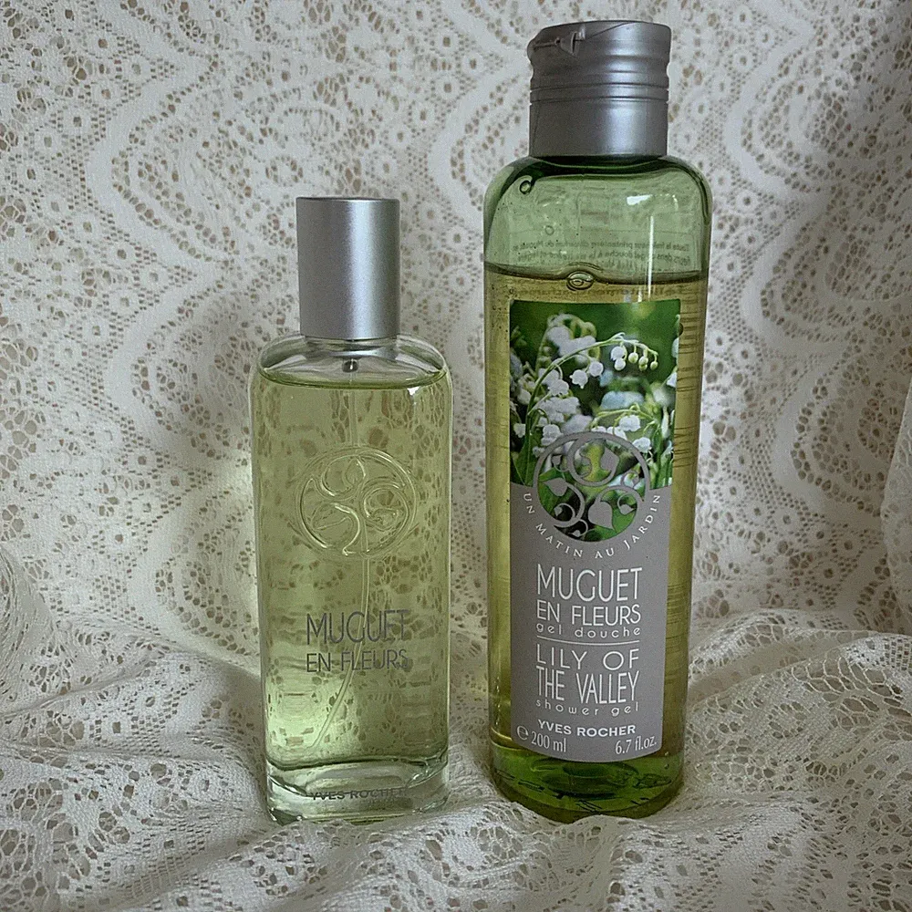 MUGUET EN FLOWERS EAU DE TOILETTE SPRAY 100 ML + YVES ROCHER DUSCHGEL