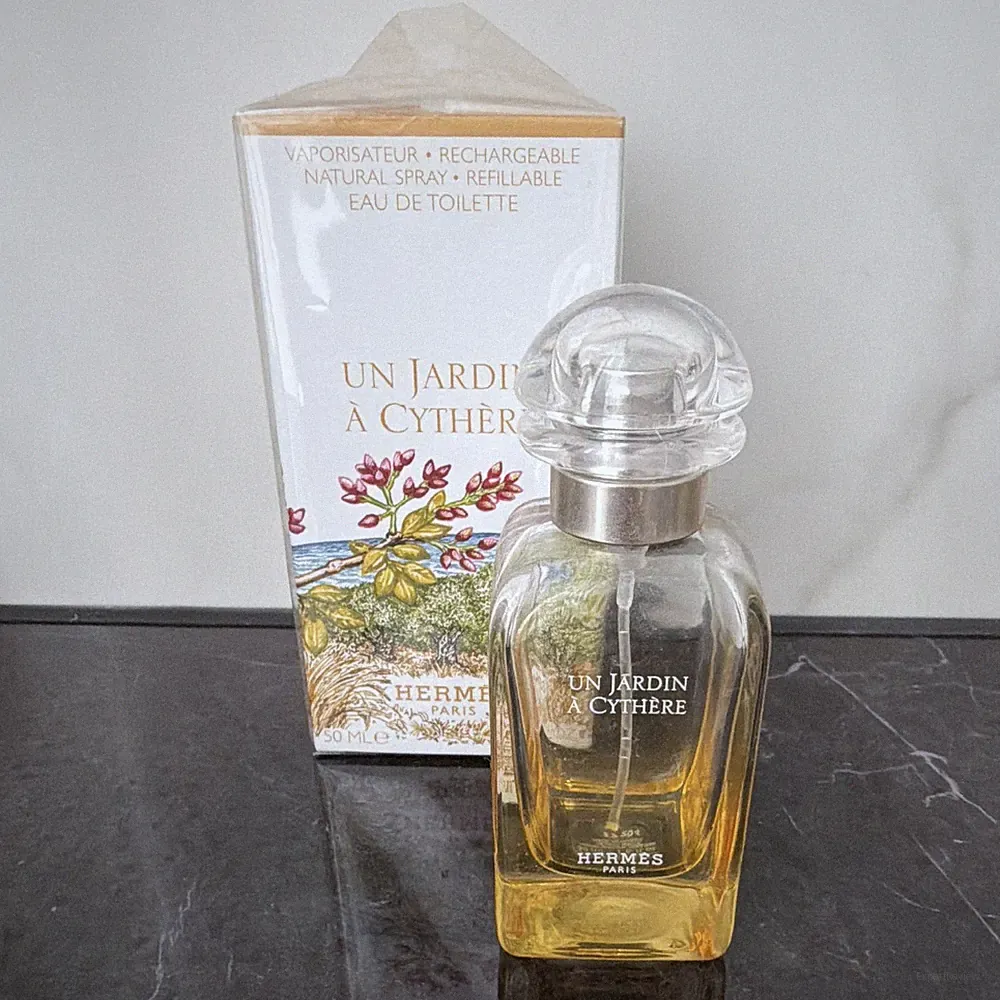 Nachfüllbarer Flakon für HERMÈS Un Jardin à Cythère Eau de Toilette 50 ml - LEER