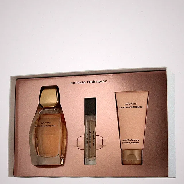 Narciso Rodriguez all of me Set mit Body Lotion & Mini EdP 90ml+10ml+50ml