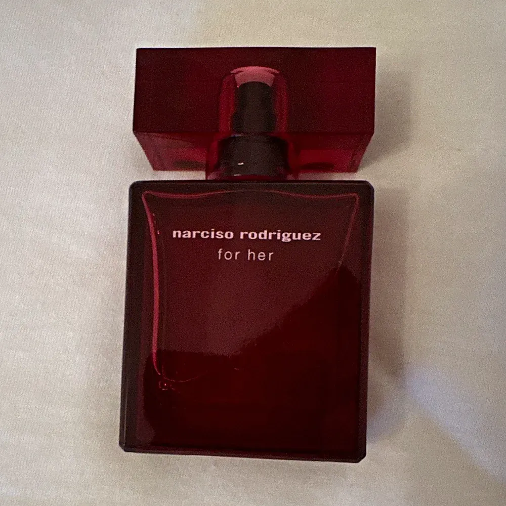 Narciso Rodriguez for her Eau de Parfum Intense Spray 30 ml Reisegröße
