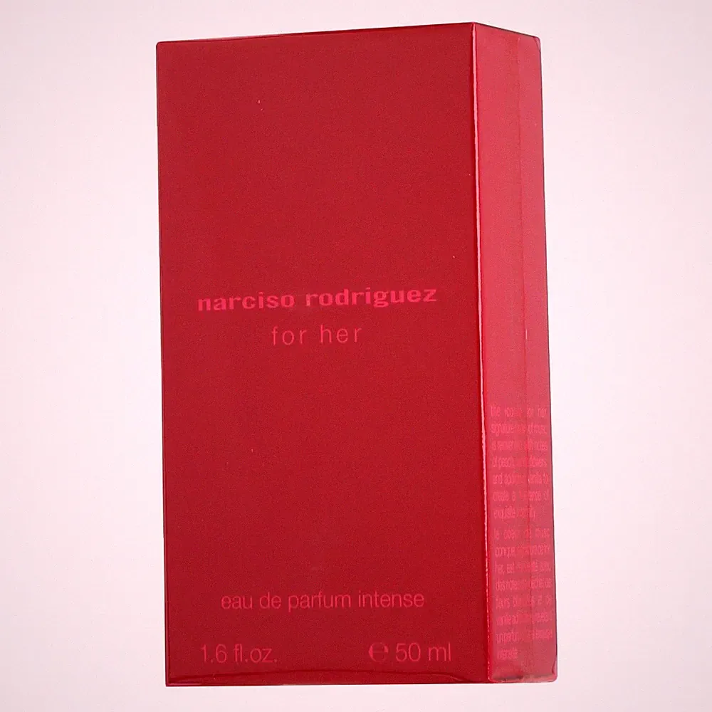 Narciso Rodriguez for her EDP intense 50ml