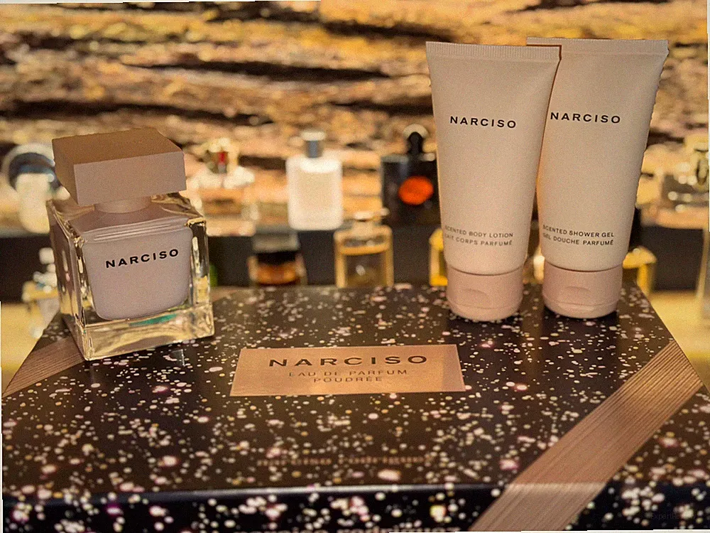 Narciso Rodriguez Narciso Poudree SET