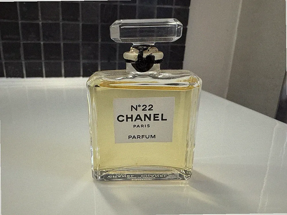 Neu!Les Exclusifs de Chanel No 22 Extrait reines Parfum 15ml Parfum Chanel