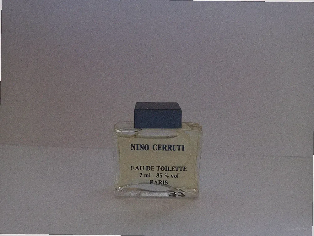 Nino Cerruti 7ml Miniatur Eau de Toilette