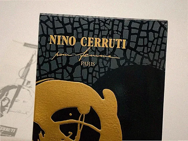 NINO CERRUTI pour femme parfumo da donna VINTAGE Eau de Toilette 100ml von 1995
