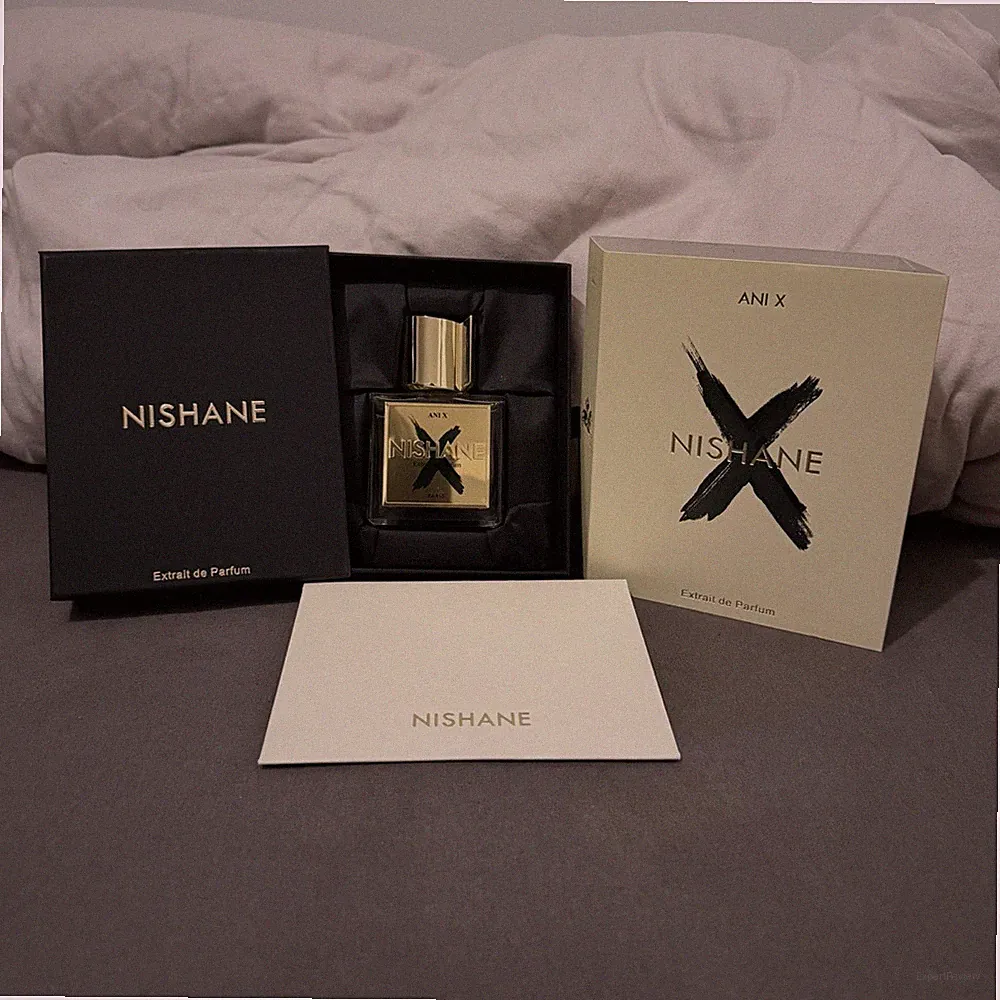 NISHANE ANI X Extrait de Parfum Spray 50 ml Normale Größe Flakon mit Box