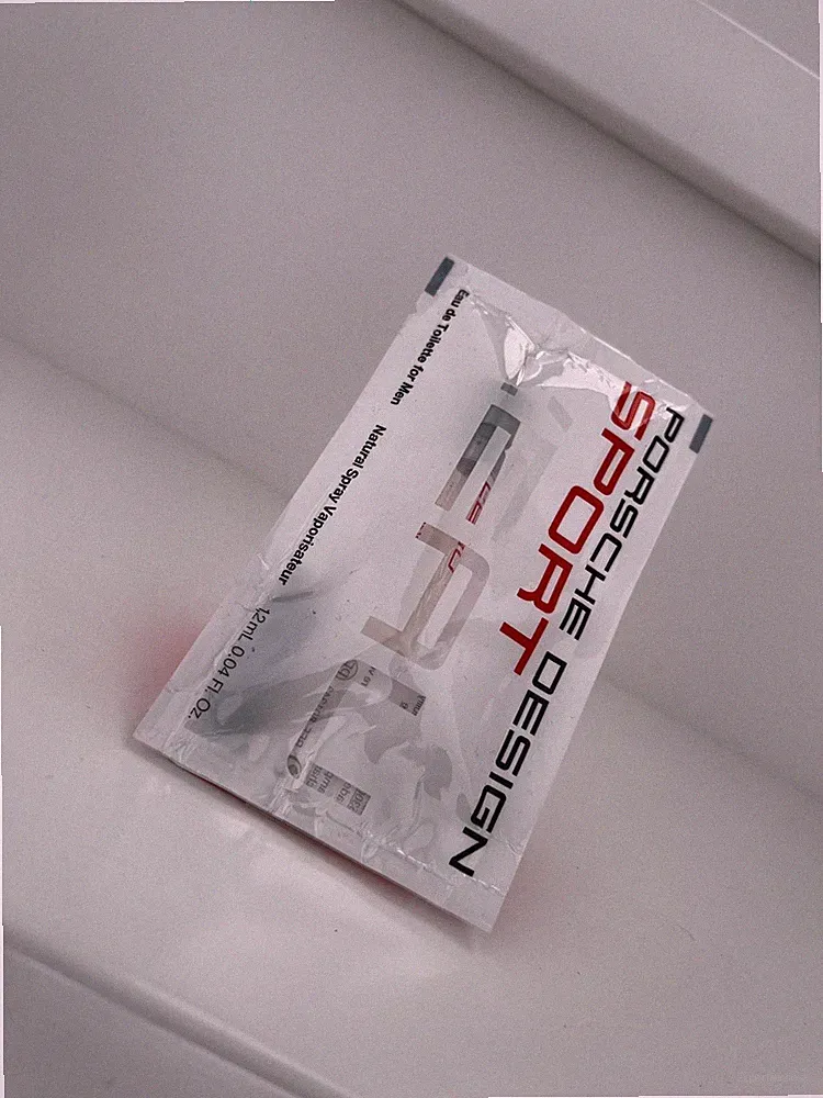 OVP Porsche L’Eau Sport Eau de Toilette for Men Grapefruit Parfüm Spray 1,2 ml