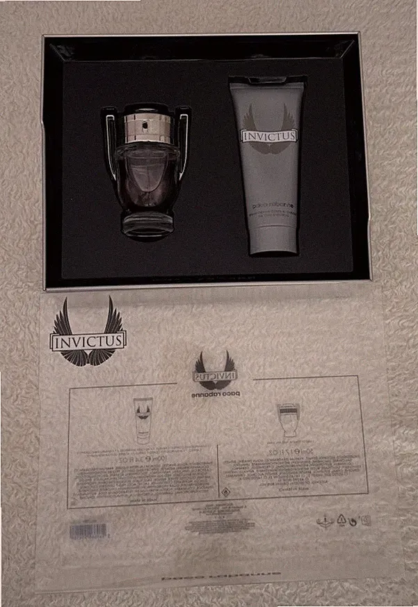 Paco Rabanne Invictus Geschenkset – EdT 50ml + 100ml Shampoo – NEU OVP