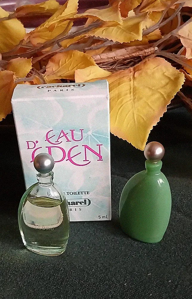 PARFUM MINIATUREN CACHAREL EDEN 2 FLAKONS AUS SAMMLUNG