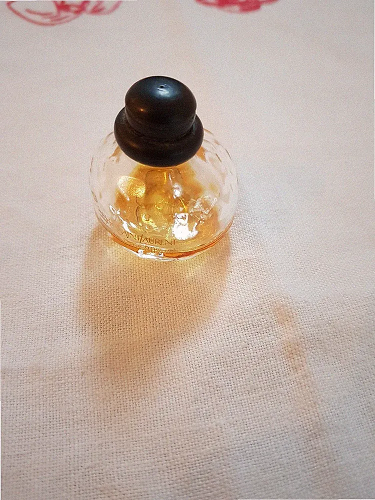 Paris YSL Yves Saint Laurent 7, 5 ml - Eau de Toilette- Miniatur - Top schwarz