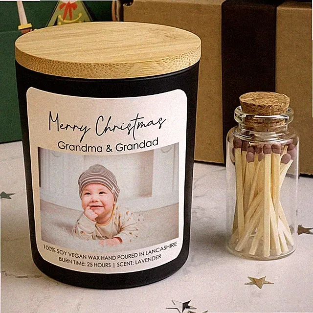 Personalisierte Weihnachtskerze Duft Sojawachs Geschenk Weihnachtsgeschenk Oma Mama Foto