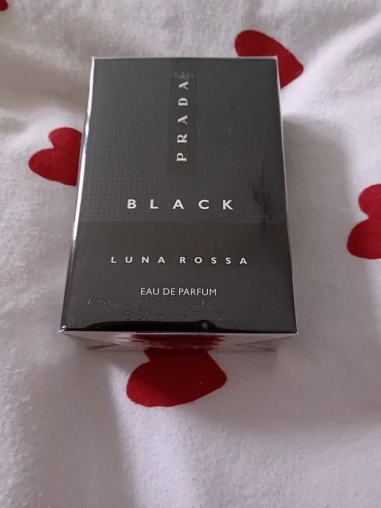 Prada Luna Rossa Black als Eau de Parfum in der Größe 50ml