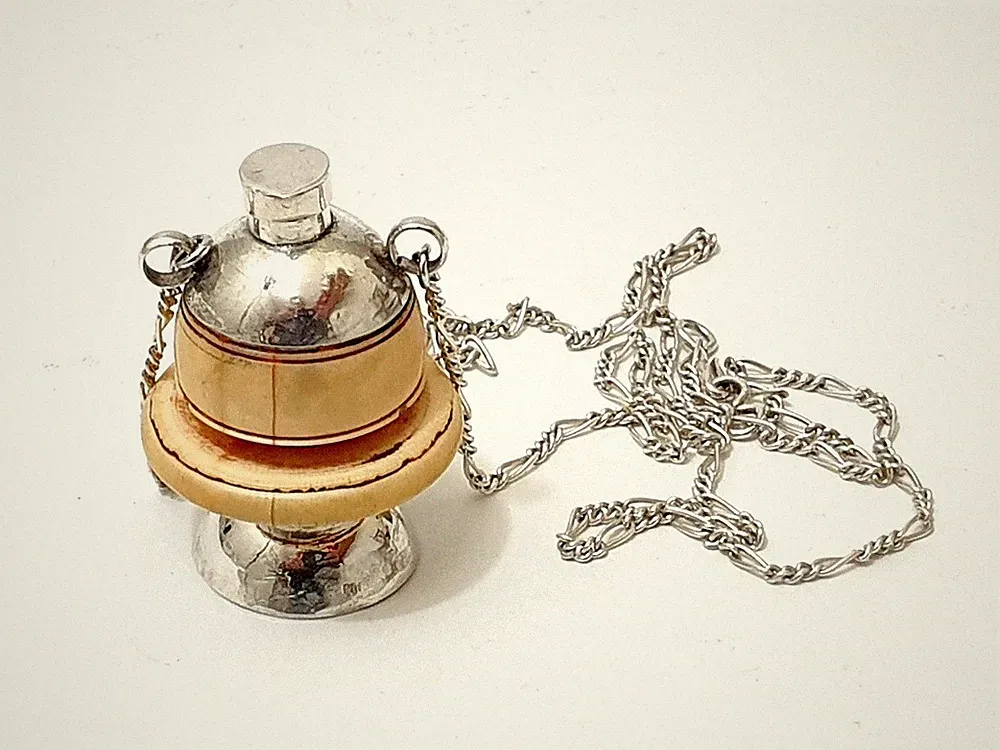 Riechfläschchen Parfum Flakon an Kette Silber 800 um 1900
