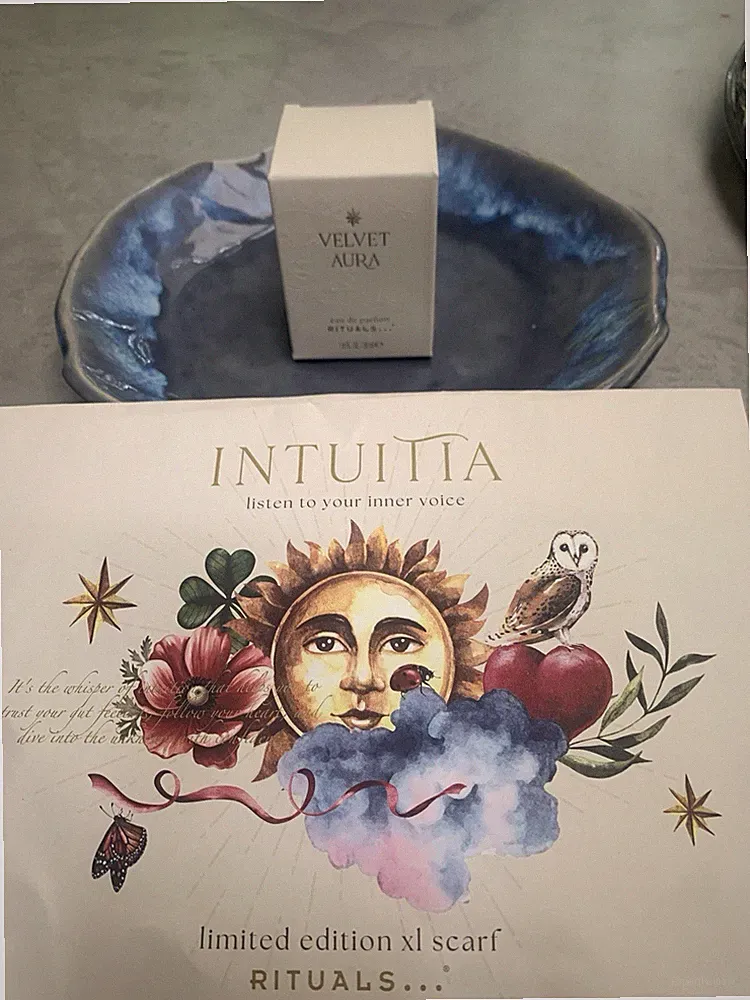 Rituals Velvet Aura , Parfüm 50 Ml Eau de Parfum Inklusive Scarf Tuch NEU OVP