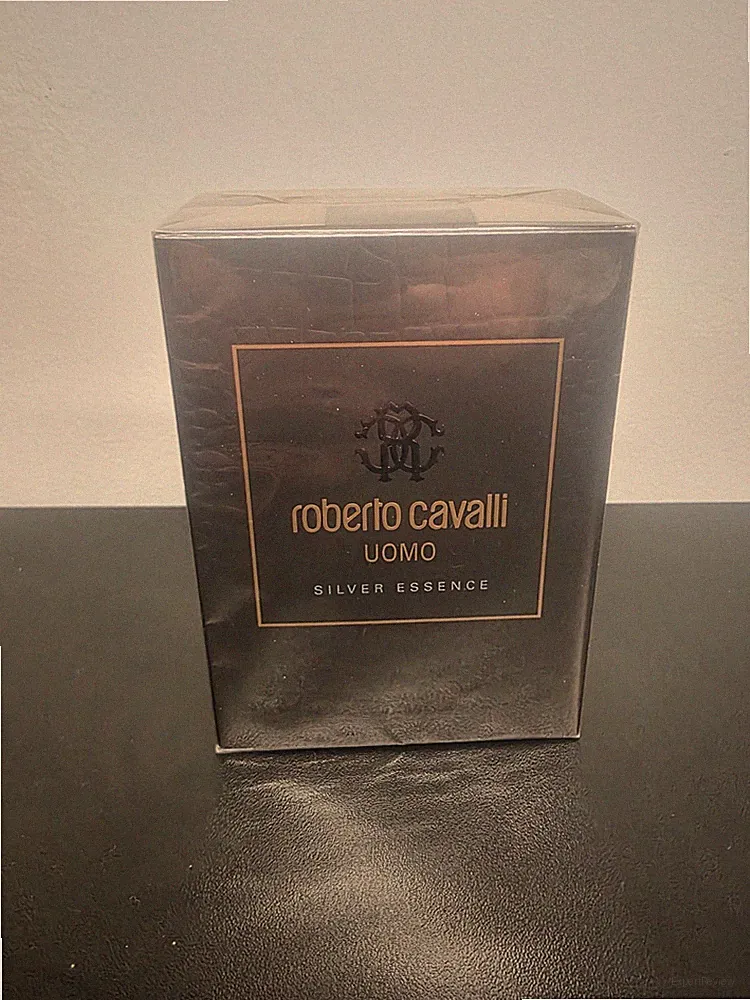 Roberto Cavalli Uomo Silver Essence 100ml EDT Rare Factory Sealed 2017 BATCH
