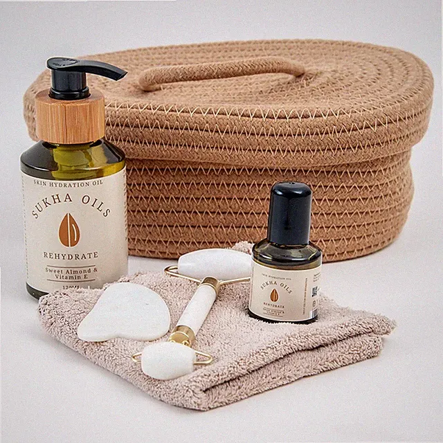 Sukha Öle - Aromatherapie Körper- und Gesichtsmassage Geschenkset - Mandel & Vitamin E