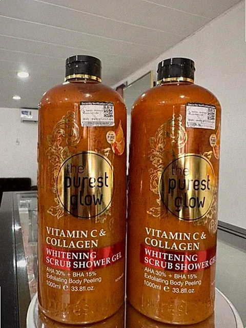 The Purest Glow Vitamin C & Collagen Lightening Scrub Shower Gel (one