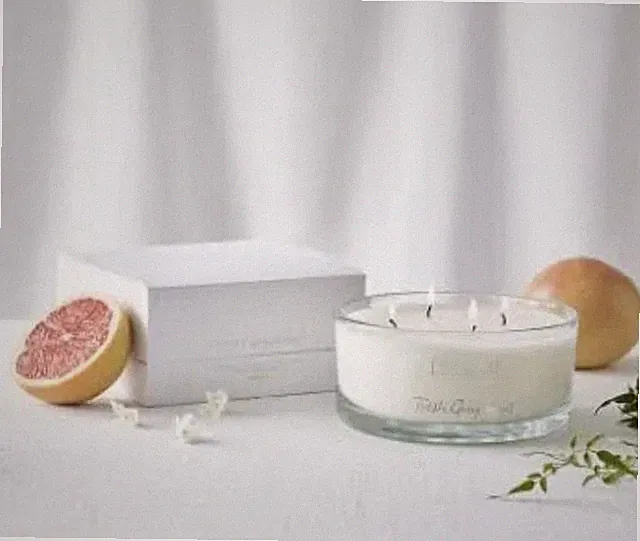 The White Company große frische Grapefruit 4 Docht 710g Kerze schöner Duft