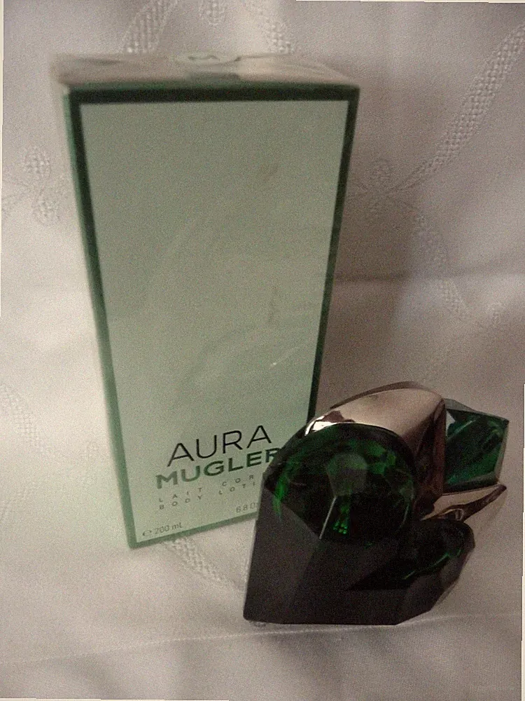 Thierry Mugler Aura Eau de Toilette Spray 90 ml + Corps Milk 200 ml