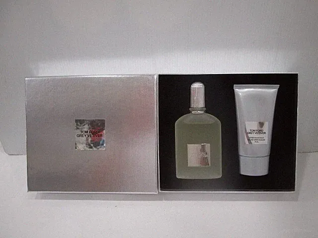 TOM FORD GREY VETIVER Herren Parfum Eau de Parfum 50ml + After Shave Balm 75ml