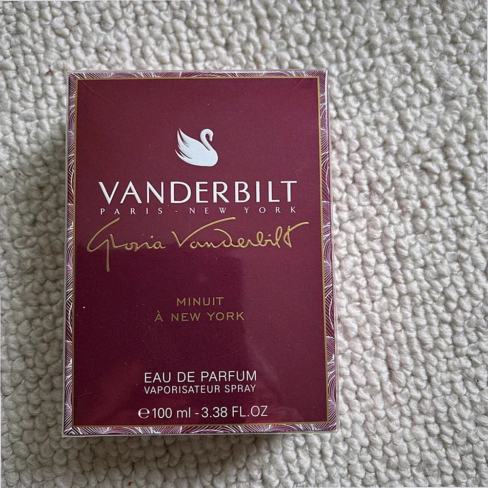 VANDERBILT Gloria Vanderbilt Eau de Parfum 100ml Spray NEU OVP eingeschweisst